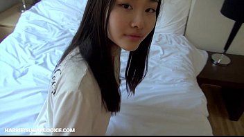 play Beautiful sex with a Japanese woman who loves to blowjob until ejaculation
