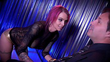 play Películas para adultos con bailarina en el bar hace mamada pelirroja xnxx