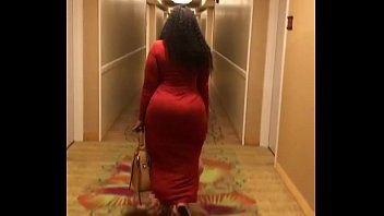 play Oral xnxx movies with a black woman having sex in the hotel