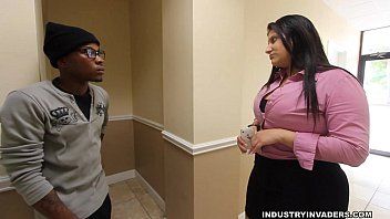 play Xnxx with a sexy brunette having sex with a nerdy black woman