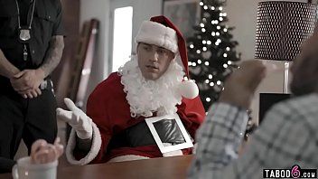 play An old man who fucks a bomb sexy Christmas xnxx