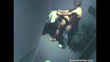 play Xnxx cu romani acasa prinsa noaptea cum face sex pe la spate