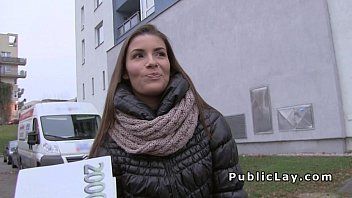 play Follada por el culo y mamada en la lavandería