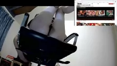 play تم التقاط جلسة إباحية فردية لأخت غير شقيقة على الكاميرا الخفية